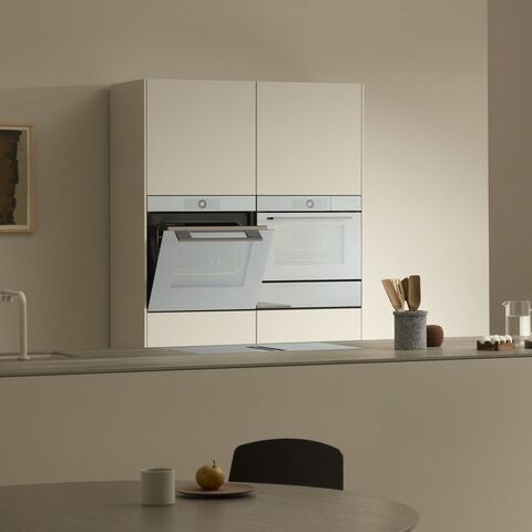 Духовой шкаф V-ZUG Combair V6000 45 черное стекло/AutoDoor C6T-21067 — фото 3